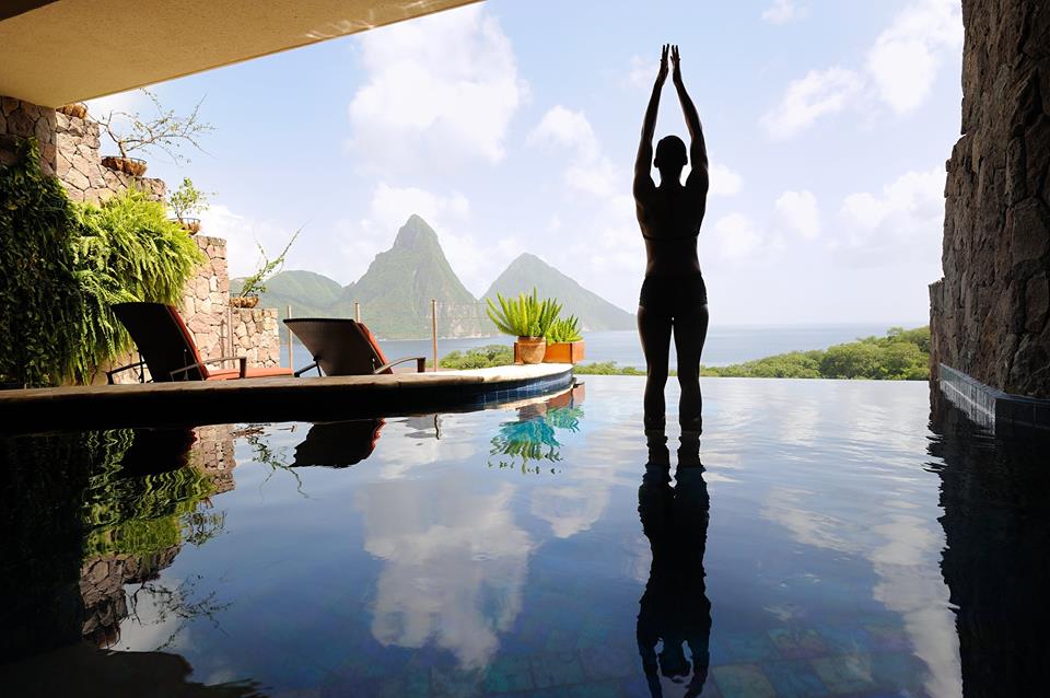 jade-mountain-luxury-hotel