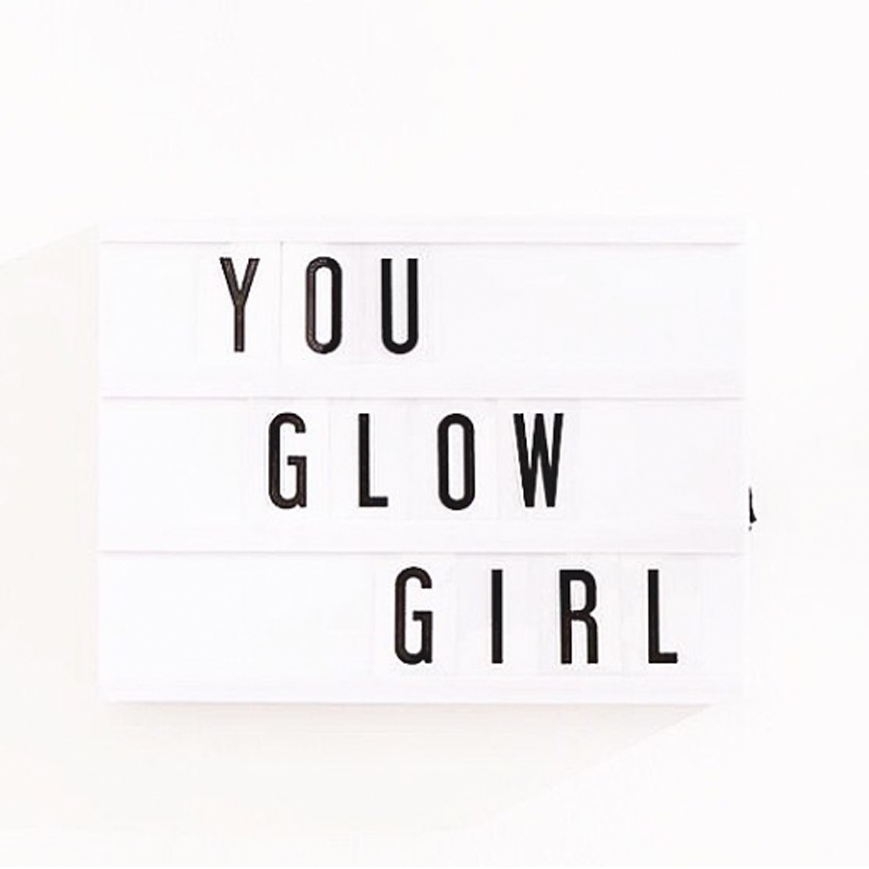 you-glow-girl-microneedling