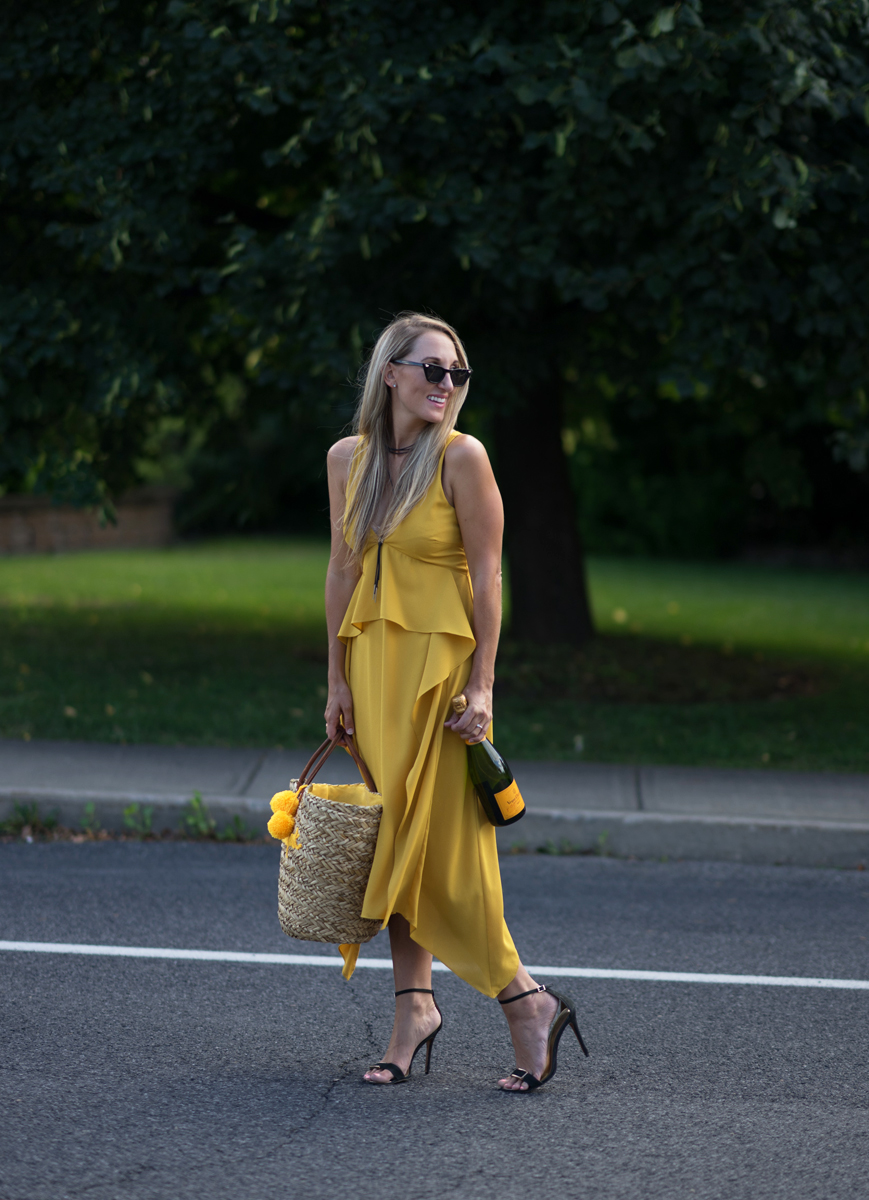 luxury-blogger-canada-carolineelie-veuveclicquot